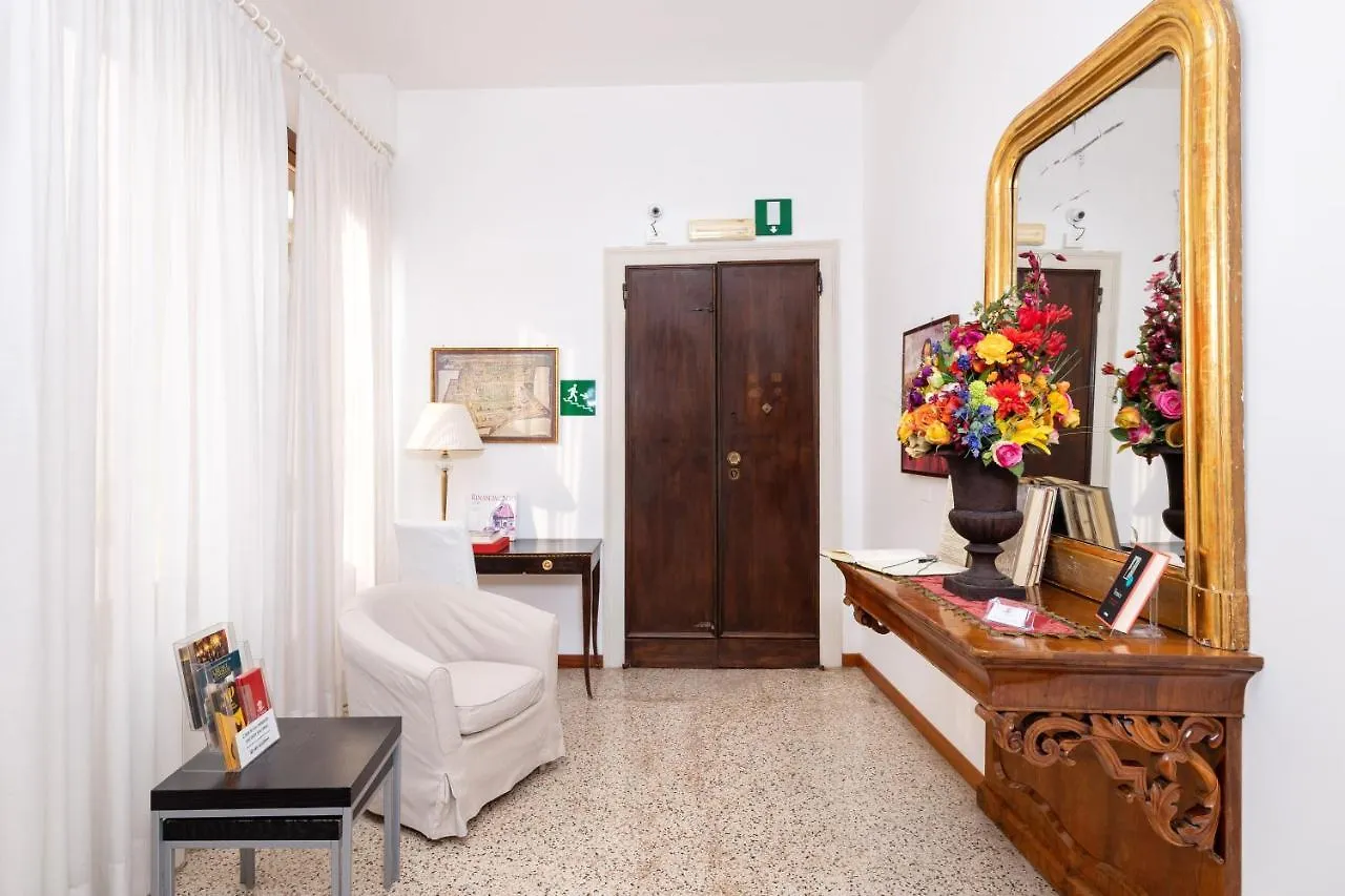 Aparthotel Residence Ca' Foscolo Venice