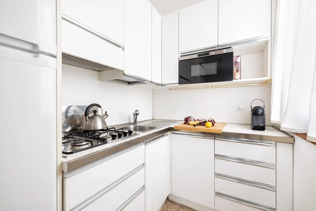 ** Aparthotel Residence Ca' Foscolo Venice Italy