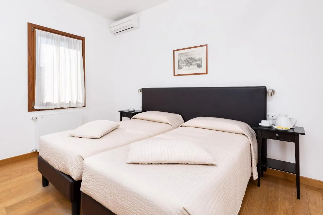 Aparthotel Residence Ca' Foscolo Venezia